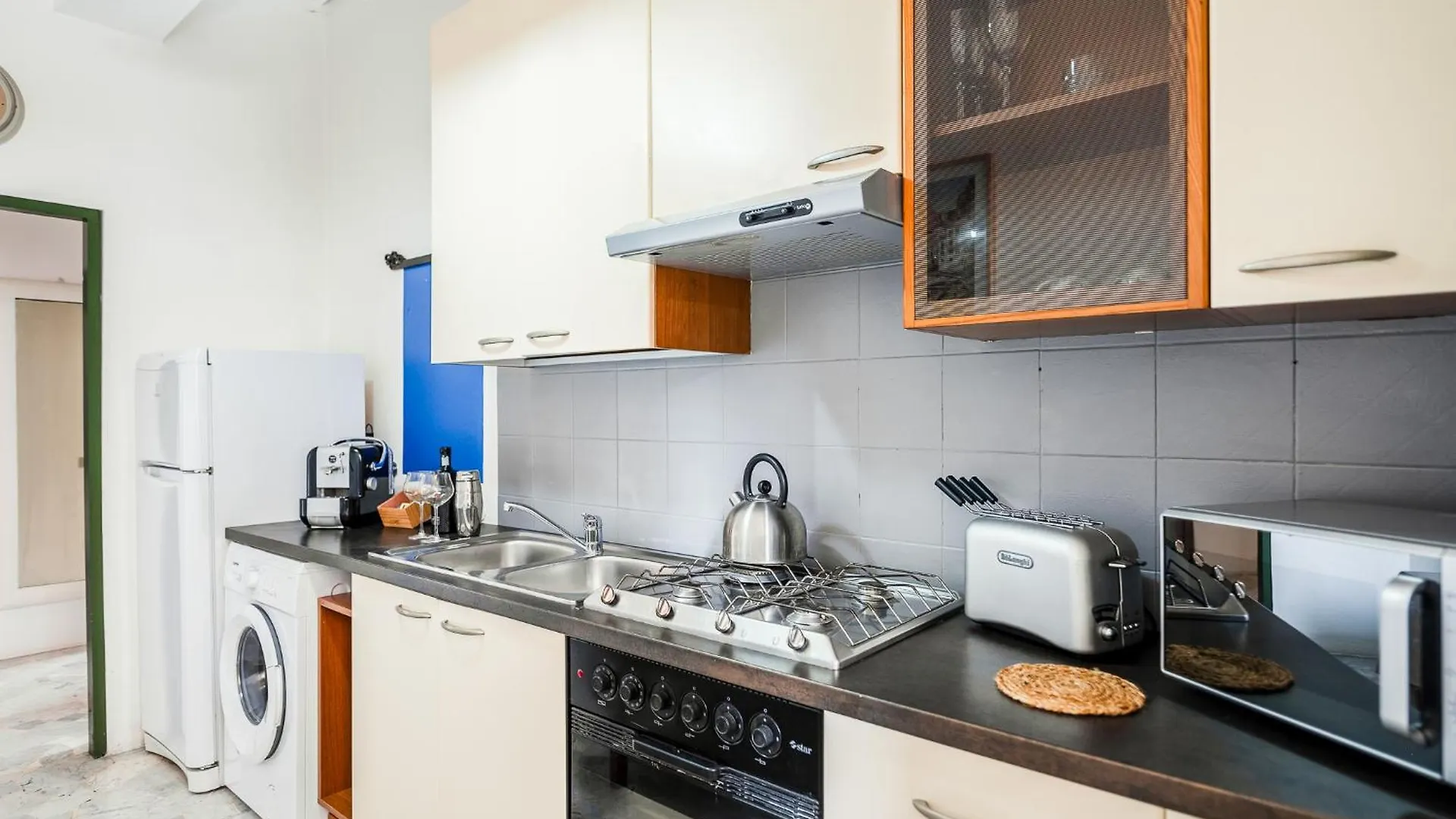 Apartment Exclusive Deluxe Apt Between Duomo & San Siro Milan Italy